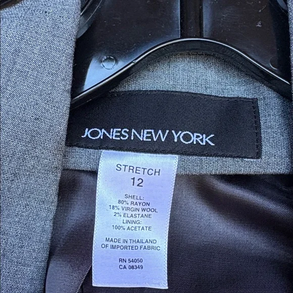 Jones New York Charcoal Blazer - Picture 3 of 3